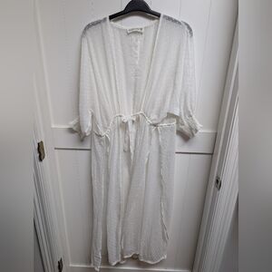 Abercrombie & Fitch White Swiss Dot Coverup Kimono Robe, OS